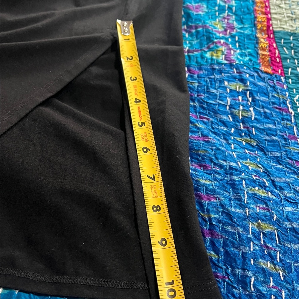 Eileen Fisher Black Midi Skirt. XL.  New.  Side pockets. - Picture 4 of 6